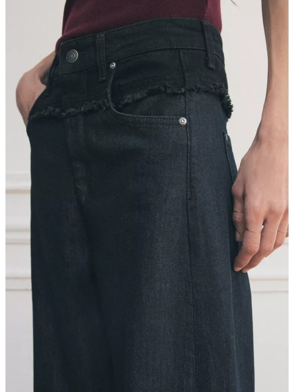 Zara Two-toned Barrel Jeans